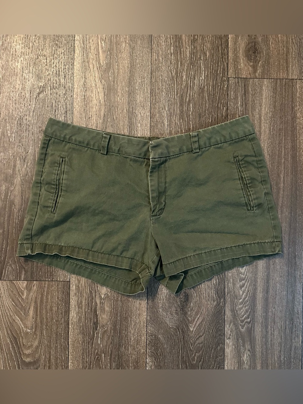 Stylus Chino Shorts Womens Size 12 Mid Rise Medium Wash Green